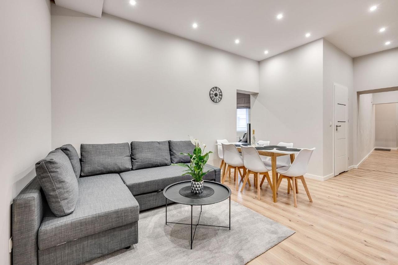 Central Platinum Apartments 29 Рибник Екстериор снимка
