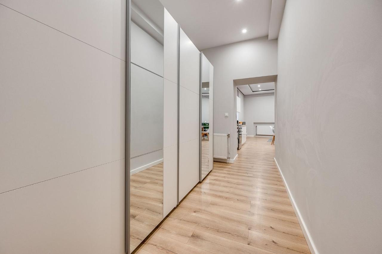 Central Platinum Apartments 29 Рибник Екстериор снимка