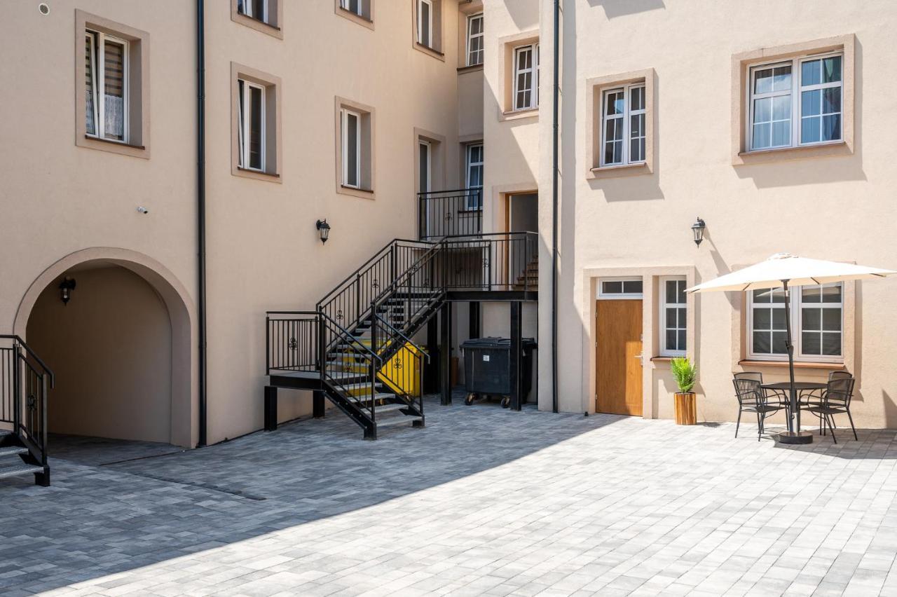 Central Platinum Apartments 29 Рибник Екстериор снимка
