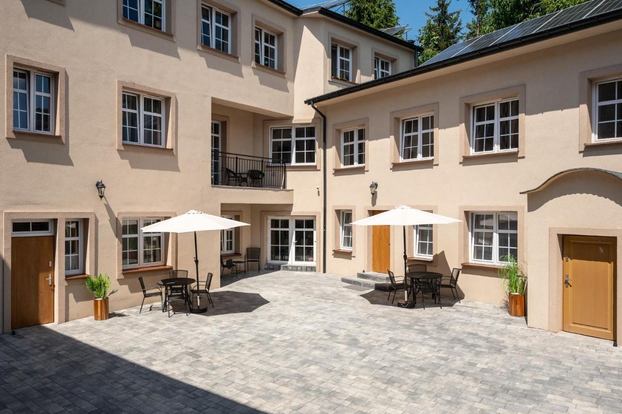 Central Platinum Apartments 29 Рибник Екстериор снимка